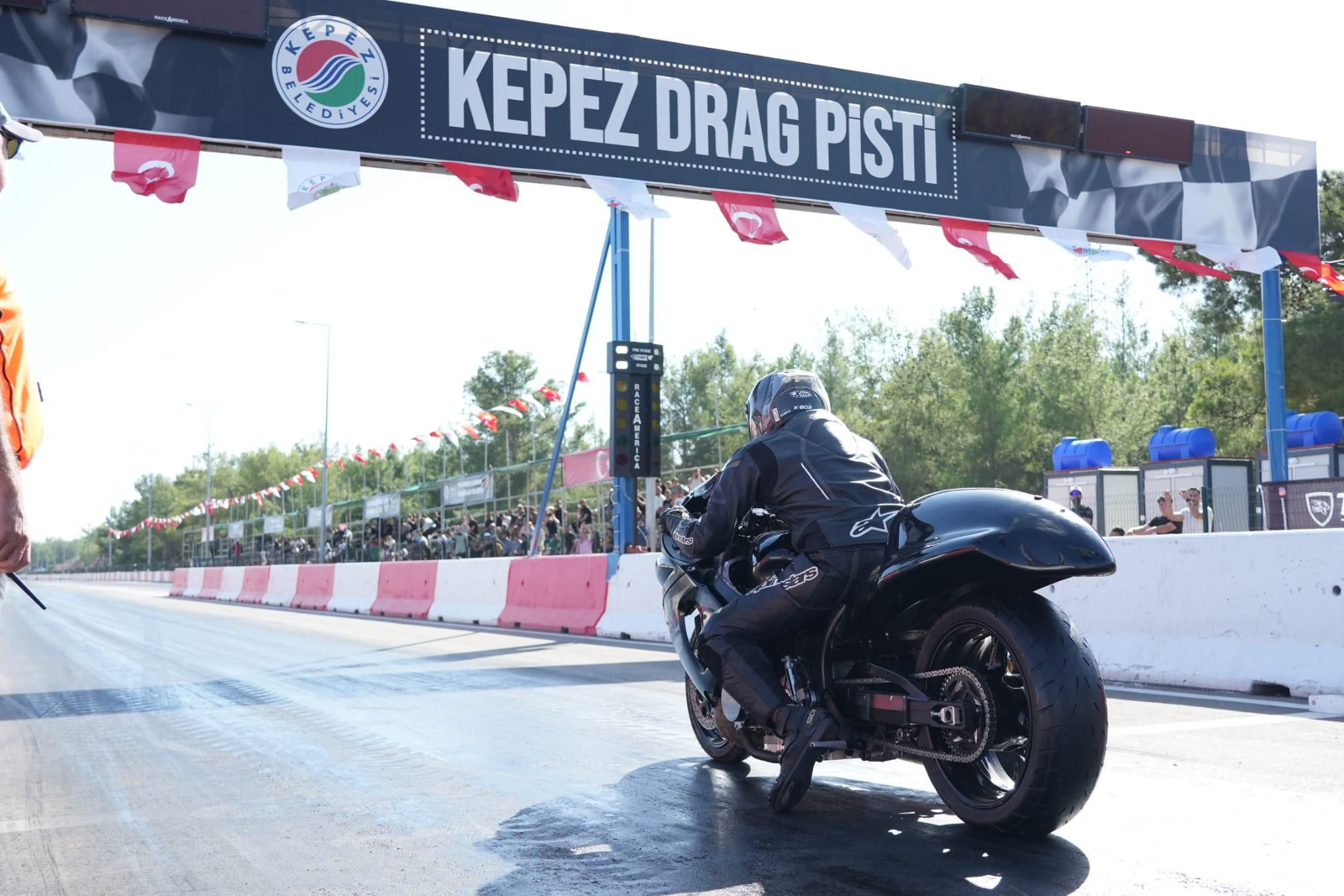 Kepez’de Hız Tutkunları Piste Çıktı (2)