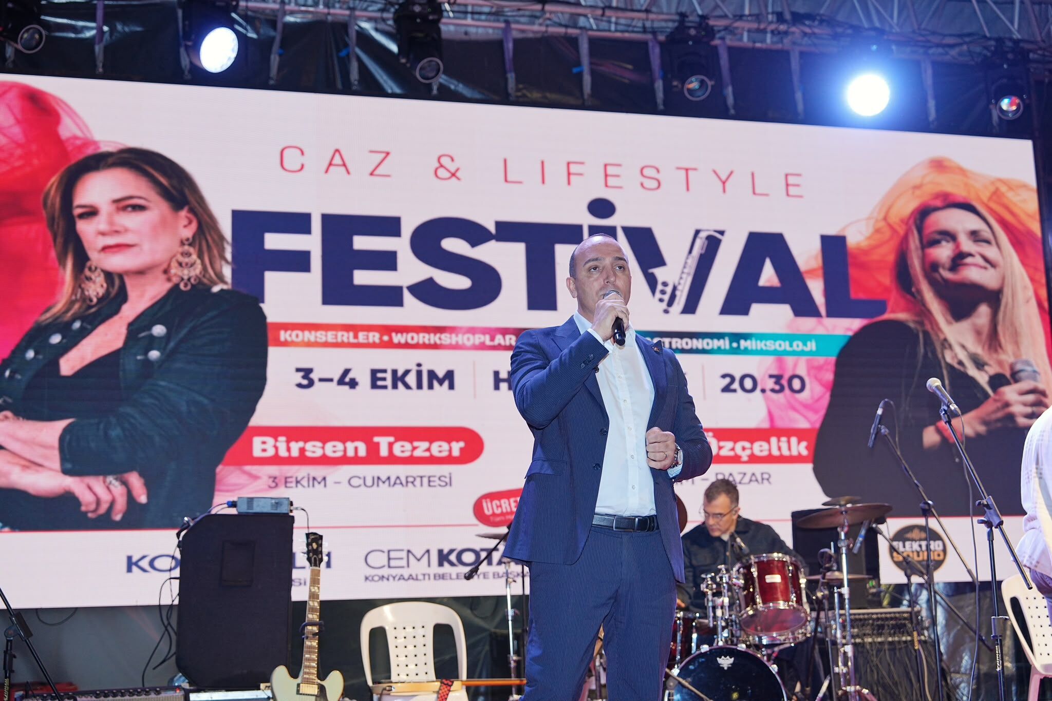 Konyaaltı’nda Caz Rüzgarı Birsen Tezer’le Esti (4)