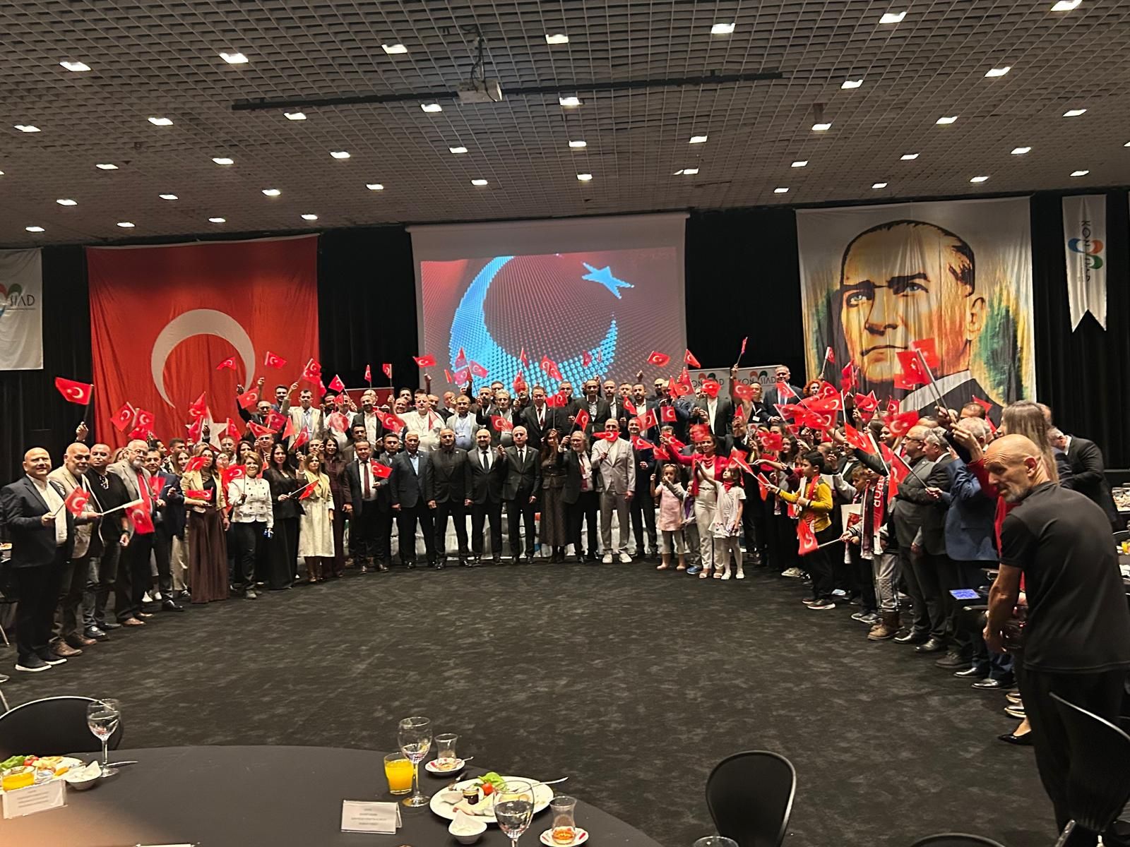 Konysi̇ad’dan ‘Sonsuz Cumhuriyet’ Etkinliği! 3 Kulvarda Dereceye Girenler Ödüllendirildi (2)