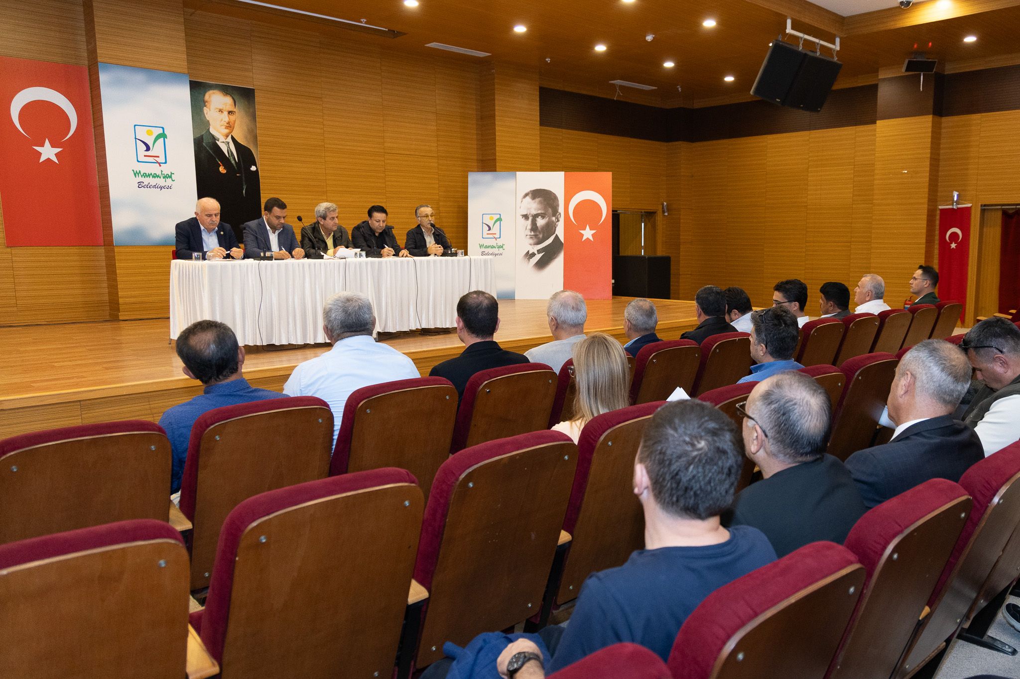 Manavgat Belediyesi Zeytin Için Masaya Oturdu (1)