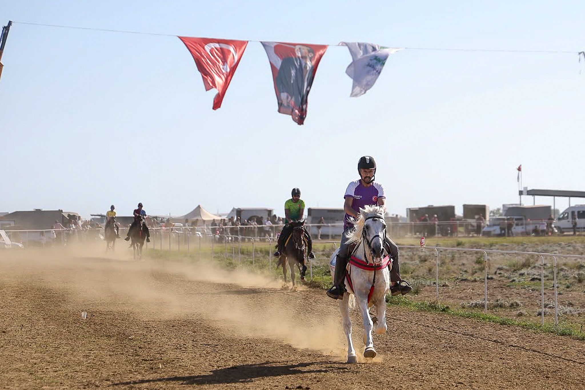 Manavgat’ta 120 At Kıyasıya Yarıştı (4)