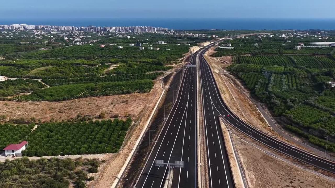 Mersin’in Yıllardır Beklediği Yol Pazartesi Trafiğe Açılacak! Seyahat Süresi 18 Dakikaya Düşüyor (4)
