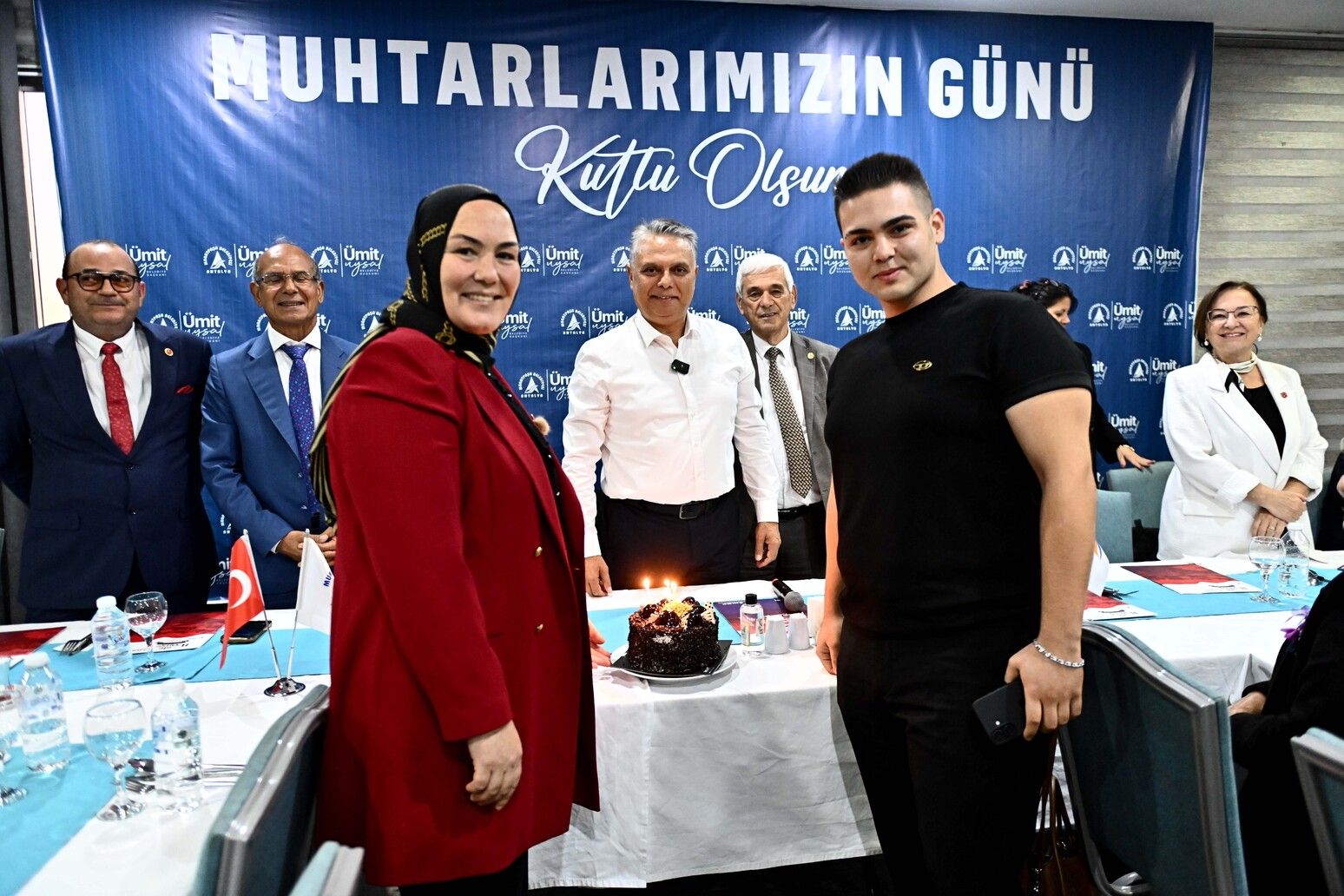 Muratpaşa Belediye Başkanı Ümit Uysal Muhtarlarla Bir Araya Geldi (2)