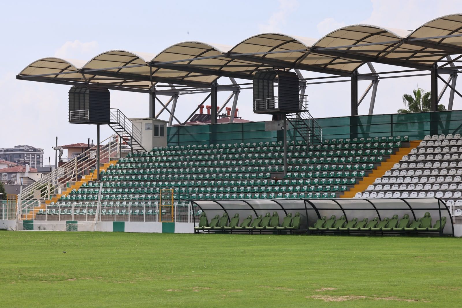 Serikspor’da Büyük Heyecan Yaşanıyor! 6 Ay Sonra Taraftarıyla Buluşuyor (6)