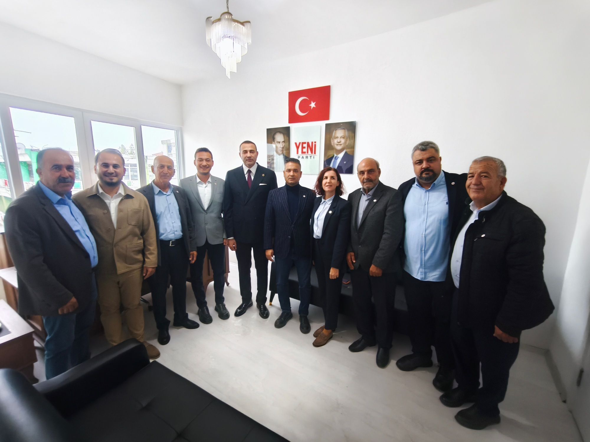 Serikte 6 Meclis Uyesi Yeni Partiye Katildi (4)-1