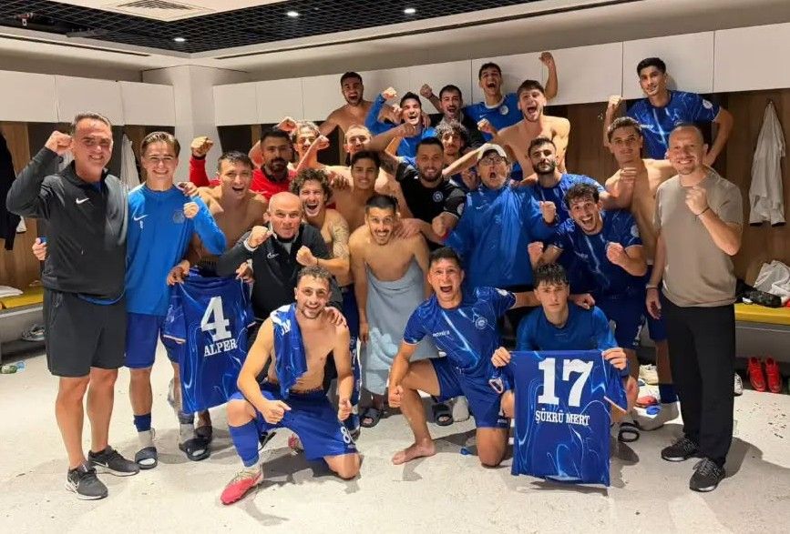 Sezonun Ilk Zaferi İzmir’de Geldi! Antalya Ekibi Son Sıradan Kurtuldu (1)-1
