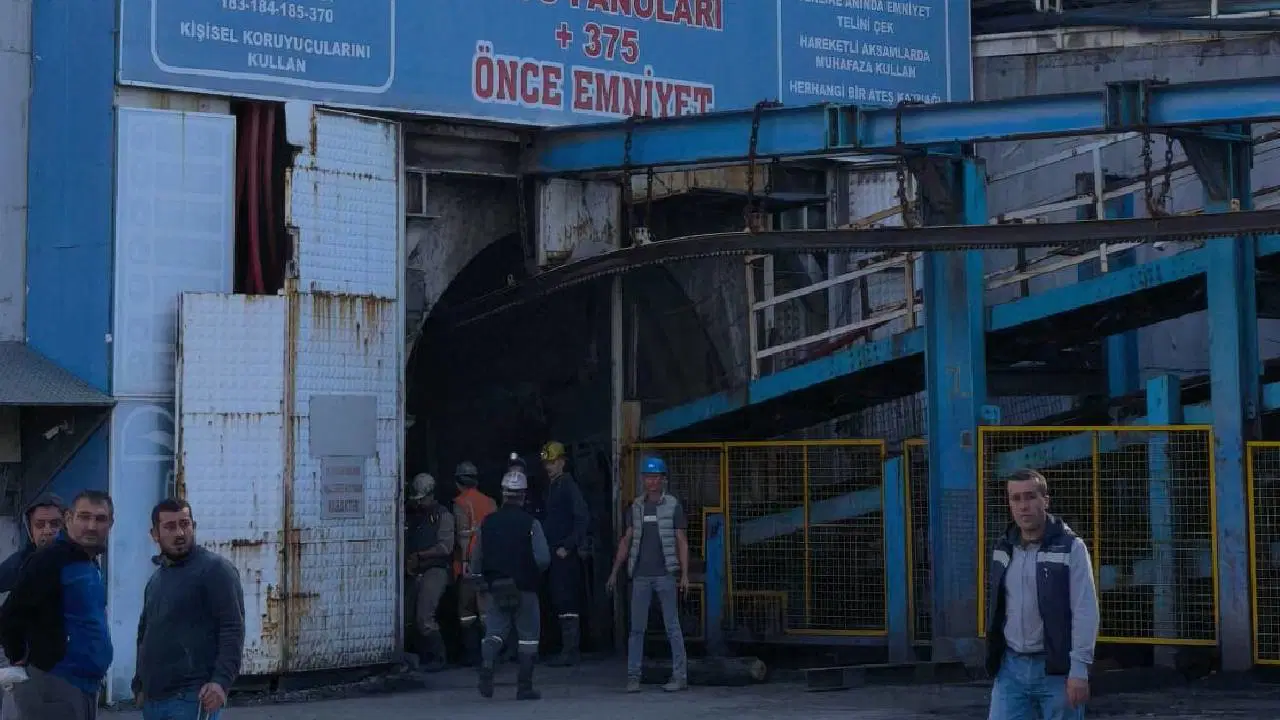 Soma’daki Maden Göçüğüne Antalya’dan Tepki (1)