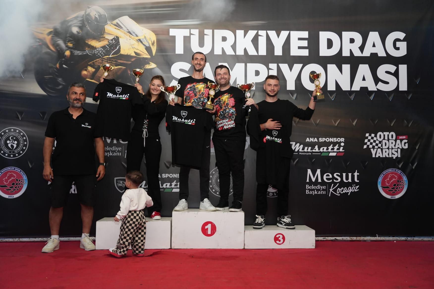 Türkiye Drag Şampiyonası'nın Şampiyonları Kepez’de Belli Oldu (5)