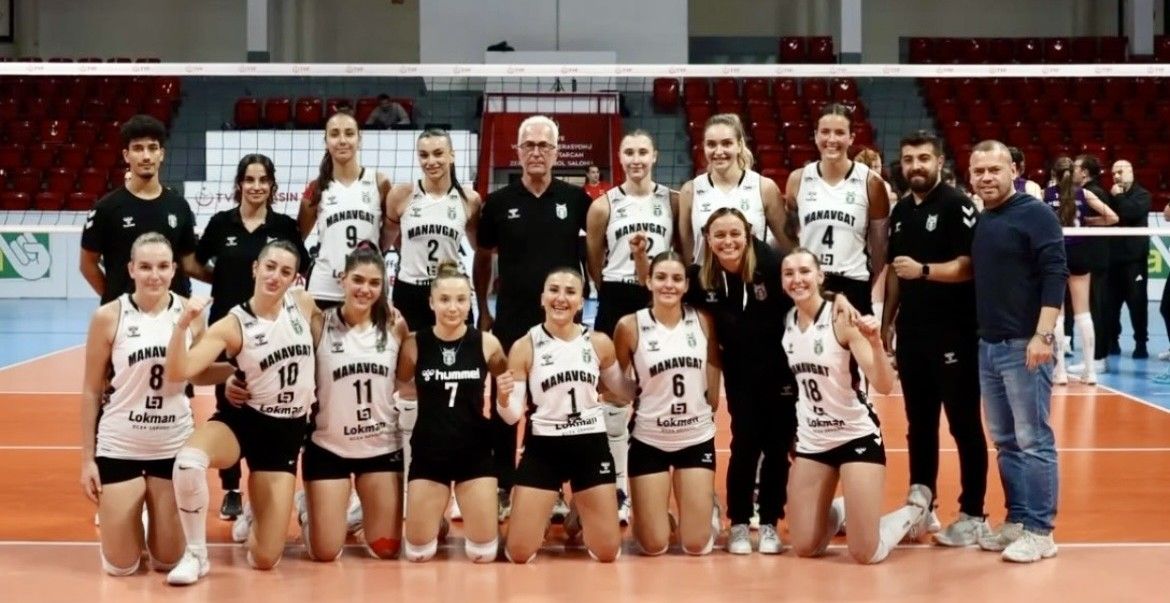 Voleybolda Kritik Galibiyetler! Antalya’nın Sultanları 3’Te 3 Yaptı (1)