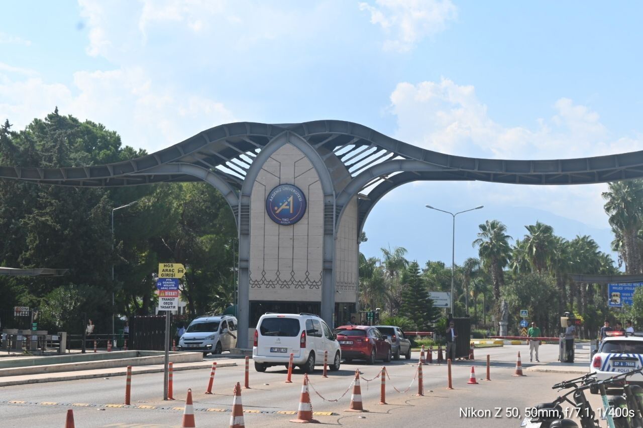 Yeni Parti Akdeniz Üniversitesi’nden Bağımsızlık Istedi (6)
