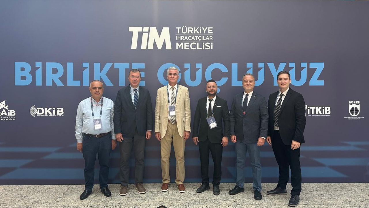 Antalyalı iş insanları ihracatın şampiyonlarını yerinde izledi