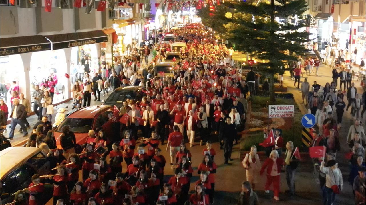 Cumhuriyet Bayramı Kemer’de coşkuyla kutlanacak
