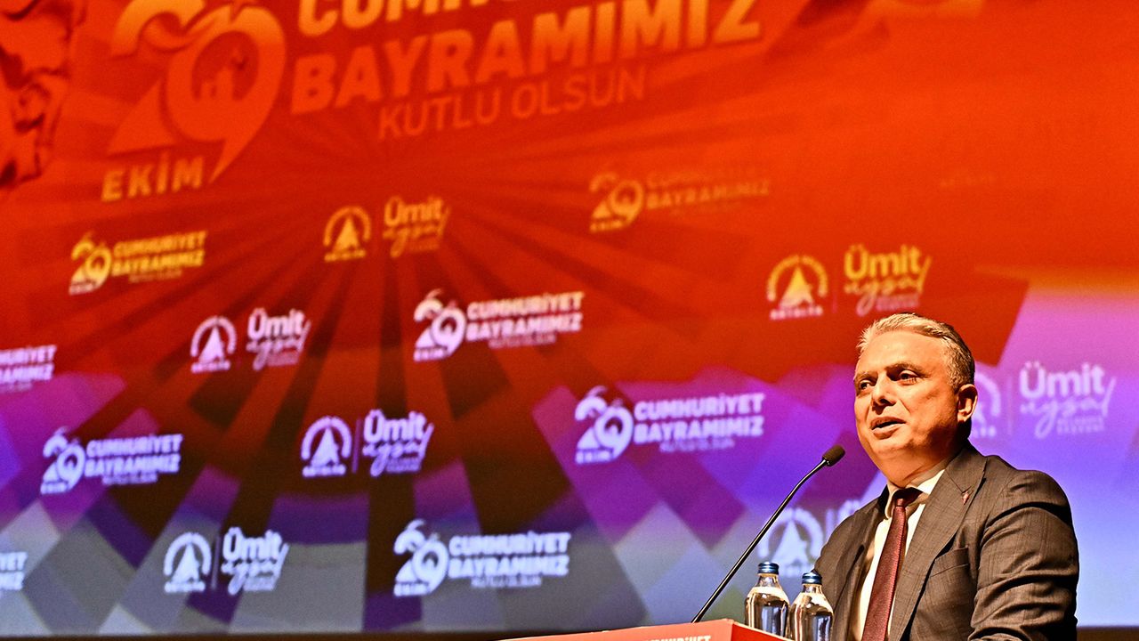 Başkan Uysal; “Tarih bilmeden, gelecek kurulmaz”