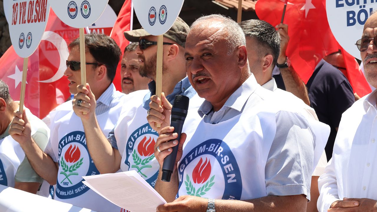 Memur Sen bütçe görüşmelerinde çözüm bekliyor