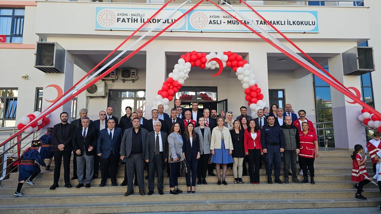 Nazilli’de Kızılay Haftası coşkusu