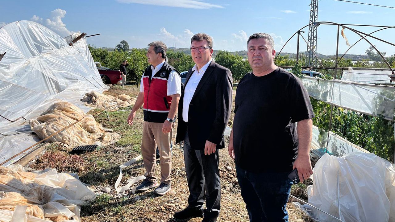 Yağmur ve rüzgardan zarar gören seralarda hasar tespiti