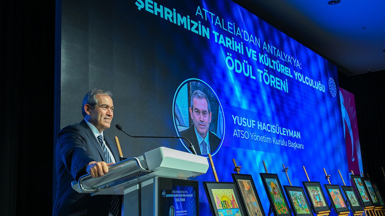 Başkan Hacısüleyman: “Cumhuriyetin geleceği gençlerimizle güvende”