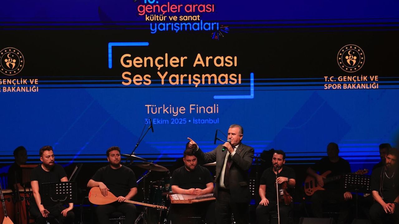 Gençler arası ses yarışması Türkiye finali renkli görüntülere sahne oldu