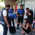 Antalya’da plaj faresini çaldığı telefon ele verdi