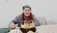 102’nci yaş gününü çocukları ve torunlarıyla kutladı