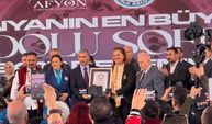 'Dünyanın En Büyük Anadolu Sofrası'  Guinness Rekorlar Kitabına girdi