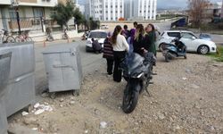 Sürücüyü kask sayesinde kurtuldu