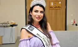 Çarkıfelek Duygu Çakmak kimdİr?