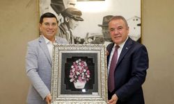 Böcek'ten Tütüncü'ye eleştiri bombardımanı