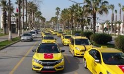İzmir’deki cinayete Mersin’den konvoylu tepki