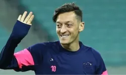 MESUT ÖZİL TÜRKİYE’DE HANGİ TAKIMLARDA OYNADI || Mesut Özil yurtdışında oynadığı takımların listesi