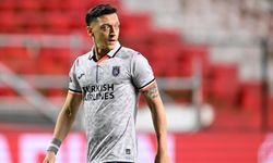Mesut Özil yeniden yeşil sahalarda, son halini görenler ise şaşkın, aday kadroya davet edildi