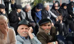 Emeklilerin zamlı maaş tarihi belli oldu