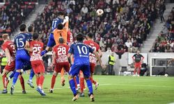 West Ham - Freiburg zorlu karşılaşmasında heyecan dorukta