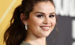 Selena Gomez kilolu haliyle tanınmaz hale geldi, ilk önce paylaştı sonra sildi