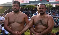 Başpehlivan Recep Kara ve Mehmet Yeşil Yeşil’in ebedi kemer serüveni