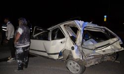 Otomobilin hurdaya döndüğü kazada emniyet kemeri hayat kurtardı