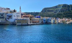Yabancılar Antalya’ya, Türkler Yunan adalarına gidiyor… Antalya’da turizm değişti