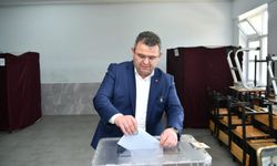 Döşemealtı Bekir Kıvrım oyunu nerede kullandı?