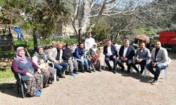 Başkan adayı Bekir Kıvrım şehit ailelerini unutmadı