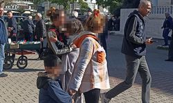 Camilerde dilenen kadınlar gözaltına alındı