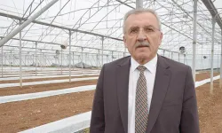 Belediye başkanı kendisine oy vermeyeceğini söyleyen kişiyi yumrukladı