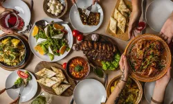 Sağlık Bakanlığı'nın iftar ve sahur menüsü isyan ettirdi, 4 kişilik menü aylık 31bin lira olunca tepki yağdı