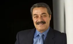 Kadir İnanır sağlık durumu nasıl, son durumu iyileşti mi, bilinci hala kapalı mı yoğun bakımda mı?