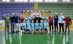Kepez hentbolu birinci ligde