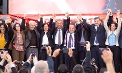 Döşemealtı’nda Menderes Dal’ın açılışı mitinge dönüştü