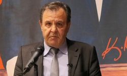 Muhittin Böcek’e destek için adaylıktan çekildi