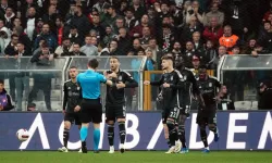 Beşiktaş Galatasaray Cenk’in pozisyonunda penaltı var mı, penaltı değil mi?