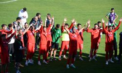 Serik evinde Ankara Demirspor'u yendi