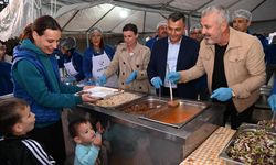 Manavgat’ta dostluk sofralarında iftarlar açıldı