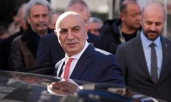 TURGUT ALTINOK NERELİ, memleketi neresi, kaç yaşında, mesleği ne?